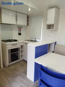 chalet 2 - Image 1