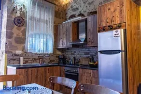 Traditional Mansion - Image 4