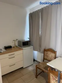 WINNINGEN TOP Wohnung - Image 1