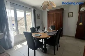 Jolie maison individuelle de Village avec Jardin - Image 3