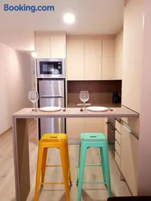 LovelyLoft Pablo Old Town - Image 5