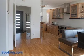 Apartment mit Garten - Image 3
