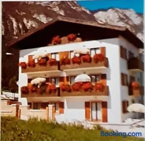 Appartamenti DOLOMITI - Image 2
