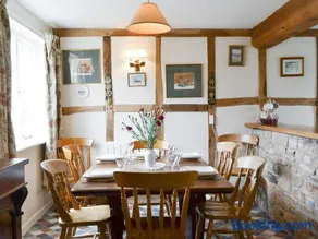 The Old Granary - Image 4