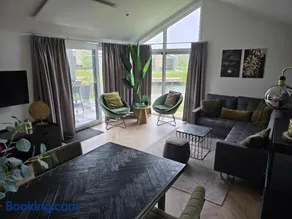 EuroParcs De IJssel Eilanden Chalet Liama mit Steg & Zaun IJE553 - Image 4