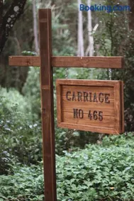 Train Carriage Tiny Home in the Byron Hinterland - Image 4