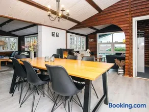 5 Person Holiday Home in Glesborg - Image 3