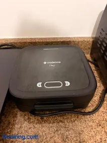 Apartamento Completo Cama Queen Hidromassagem Cozinha completa Garagem Centro Wifi Alta Velocidade - Image 3
