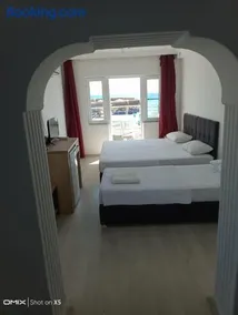 İstanbul Sahil Otel - Image 2