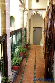 Dar Aida - Image 2