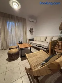 Lily's Guest House - Image 1
