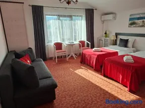 Alexander House - Image 3