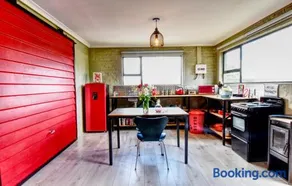 Golden View Luxury Self Catering - Image 5