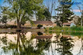Pond Haven Retreat Wood-Burning HotTub & FirePit - Image 1