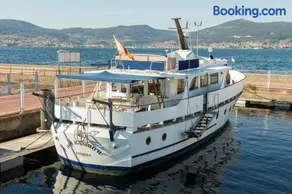 Don Maximo Yacht Hotel - Image 3