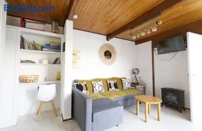 Gîte Chalet, À 50 M D'un Lac - Image 3