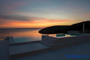 Zlatni Zalaz,Apartments,Supetarska Draga - Image 3