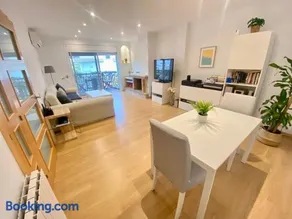 Coast apartment near Barcelona - Image 2