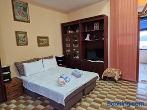 Heart of Balchik - Image 4