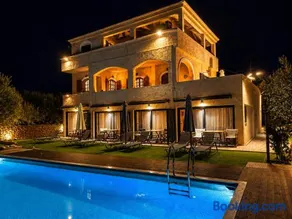 Elements of Diros - luxury suites - Image 2