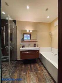 Mona Apartment - Image 4
