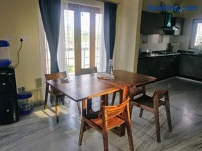 Misty Lake Guest House - Image 5