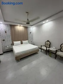 Comfort Lodge - Image 2