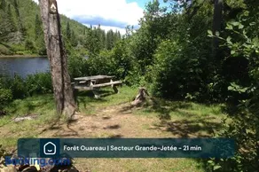 Chalet Paradis Moustier with Lakefront, Private Spa & Games - Image 2