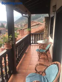Apartamentos Casa de la Abuela - Image 2