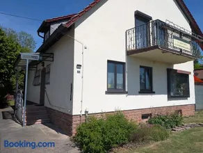Ferienwohnung und TinyHouse Benediktusquelle - Image 1
