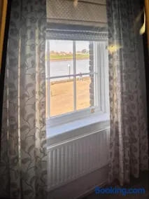 River view - Image 4
