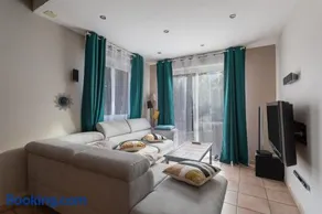 Villa Climatise Avec Grande Piscine - Image 5