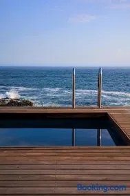 Ontherocksbb Solar Powered Guesthouse And Ocean Lodge - Image 3
