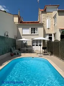 Maison de ville confortable avec piscine - Image 3