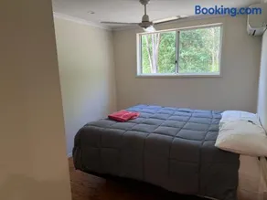 Cottage Retreat on Acreage - Image 3