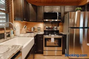 Home with Sauna & Hot Tub & Lake Access - Image 3