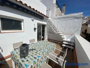 Amazing 2 bedroom Apartment with big sun terrace Sitges centre beach - Image 1