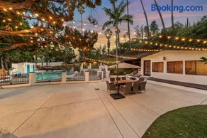 Entire Private Home with 2 Bedroom 2 Bathrooms, Pool, Sauna, Gym, 3 Bed, Parking Yard, Ranch Style, Available Now - Image 2