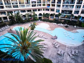 Sunny Cannes Beach Residence - Image 1