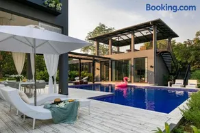 The Charcoal Villa by StayVista - 7BHK with Jacuzzi & Private Pool - Image 2