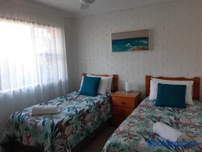Fifth Green Apartments - Image 5