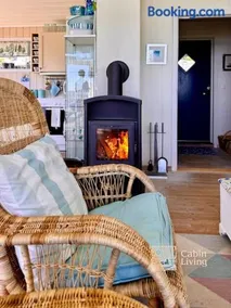 Cozy sea cabin with a great view - Image 5