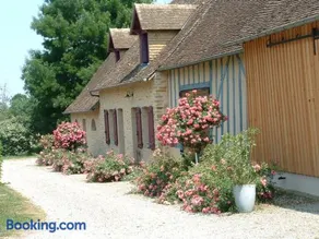 Gîte rénové en campagne, 3 ch., terrain 5000m², proche randonnées et Le Mans ! - FR-1-410-161 - Image 3