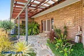 93 Montague Ave Kianga - Image 2