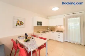 Ferienwohnung mit Terrasse, Garten und Grill | Haustierfreundlich - Image 3