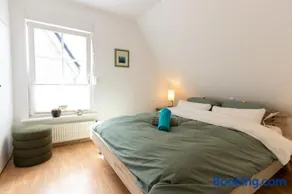 Denkmalgeschütztes Fachwerkhaus im Zentrum mit Garage - Image 5