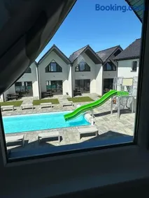Domki Aurora klimatyzowane, z podgrzewanym basenem i zjeżdżalnią wodną - Image 2
