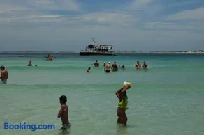 Apto confortável de 3 quartos-Cabo Frio - Image 3