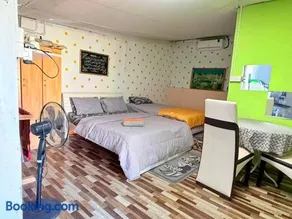 Dahlia Roomstay Jelai - Image 1