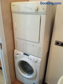 estudio con cocina y baño privado, uso del ATICO OPCIONAL - Image 4